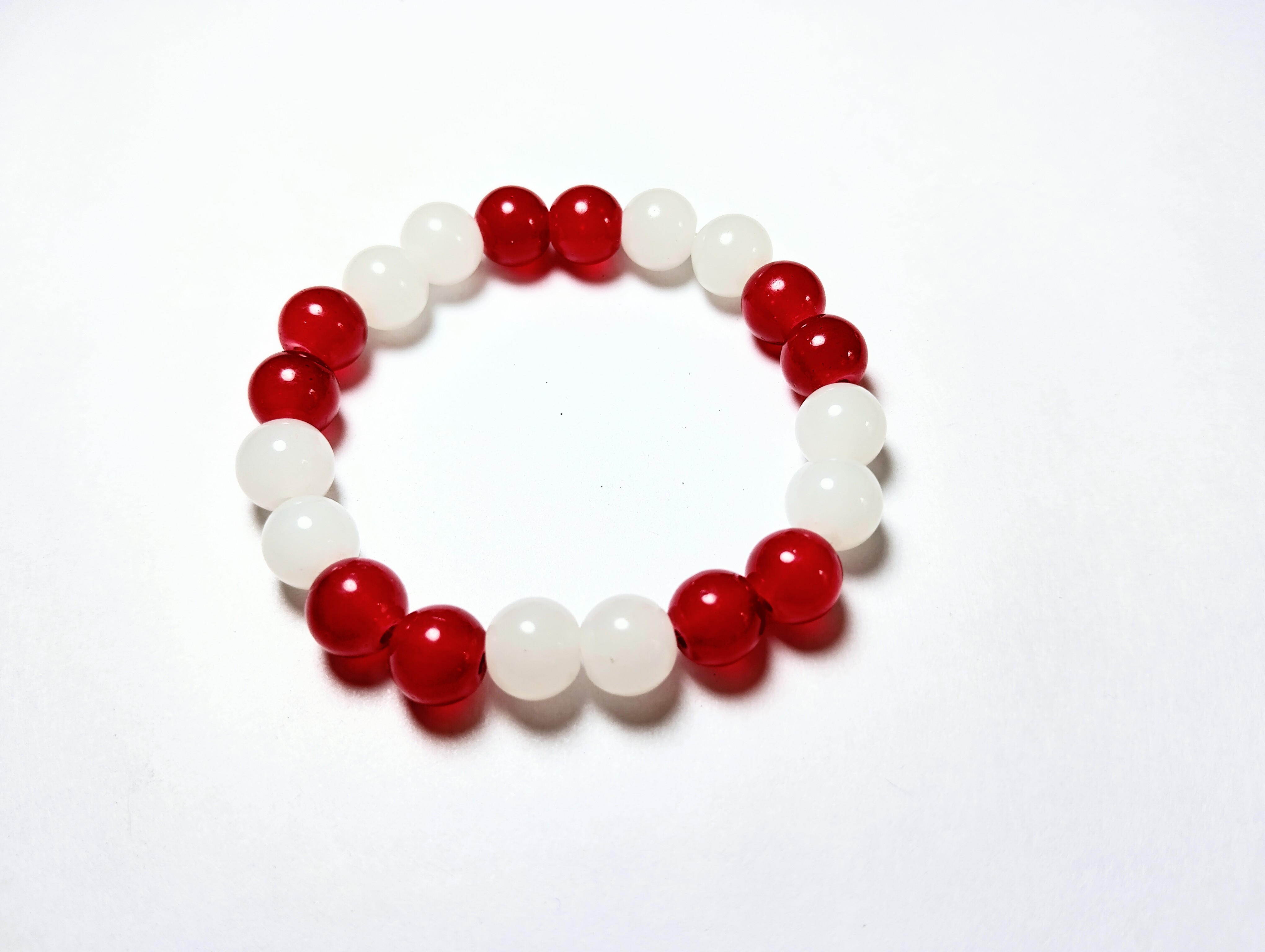 Glass Bead Bracelet - Red and white