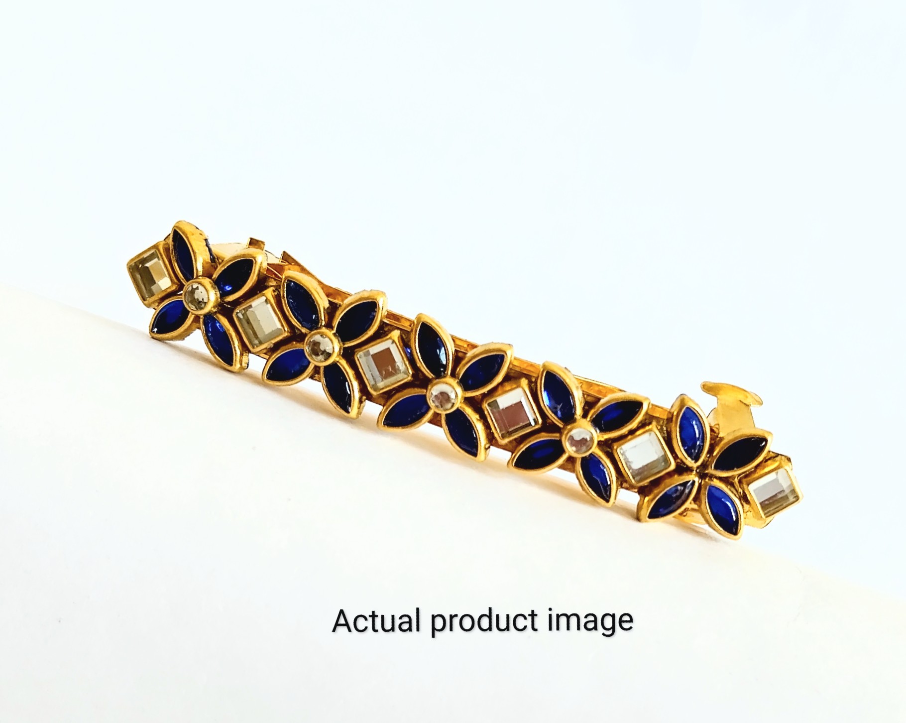 Sapphire Floral Hair Clip – Elegant Ethnic Accessory