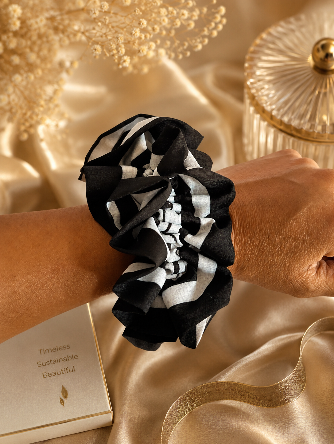 Black & White Ruffle Scrunchie